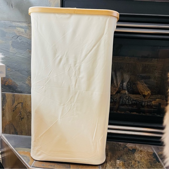 🔥🔥Hot Pick New Slim Laundry Hamper with Lid, with Removable Bag  63L /Beige - Picture 10 of 12